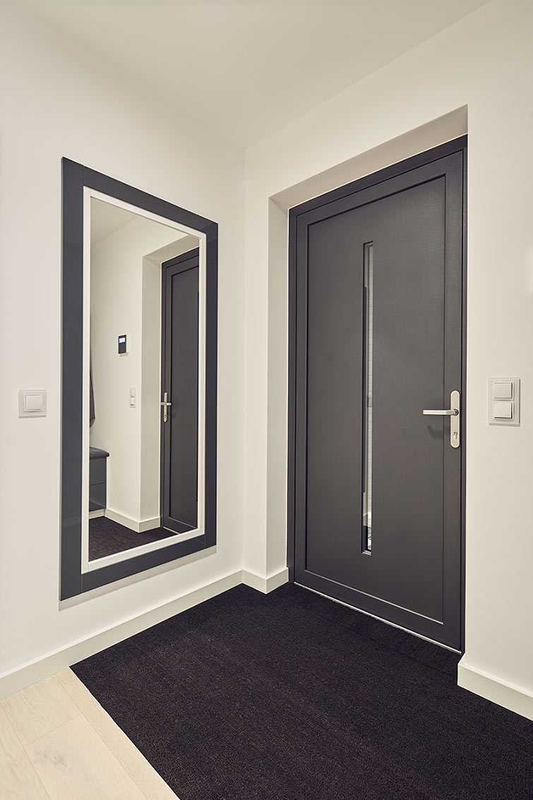 Drzwi wejściowe od środka Aluhaus